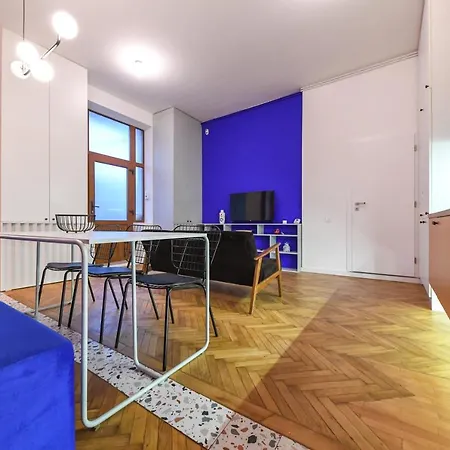 Designer Ultracentral Apartment Cluj-Napoca